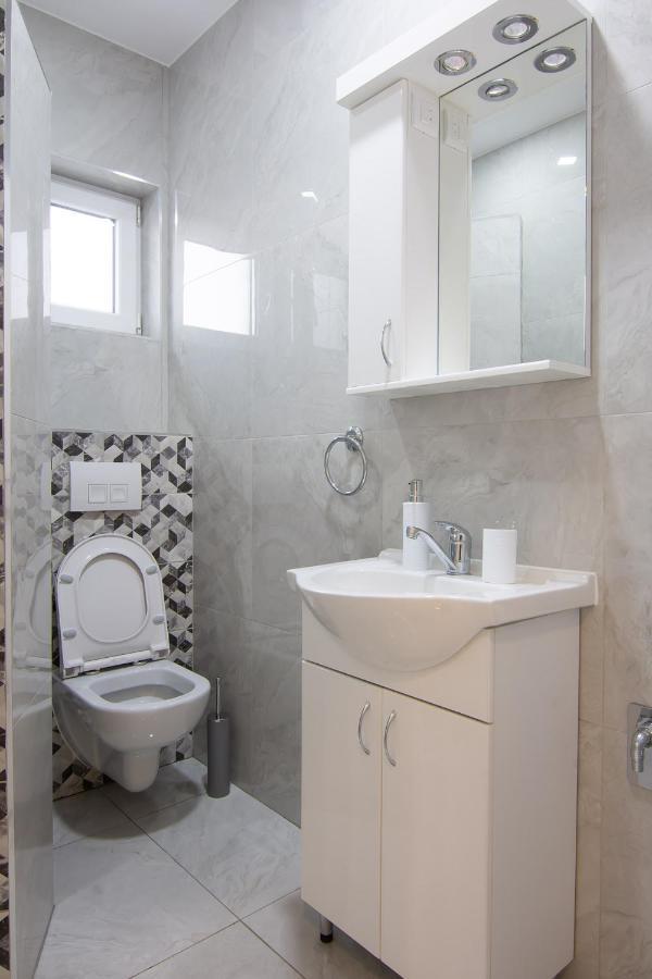 Jana Apartmani Belgrad Exterior foto